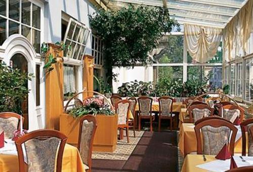 Hotel - Restaurant Kurhaus Klotzsche Δρέσδη Εξωτερικό φωτογραφία